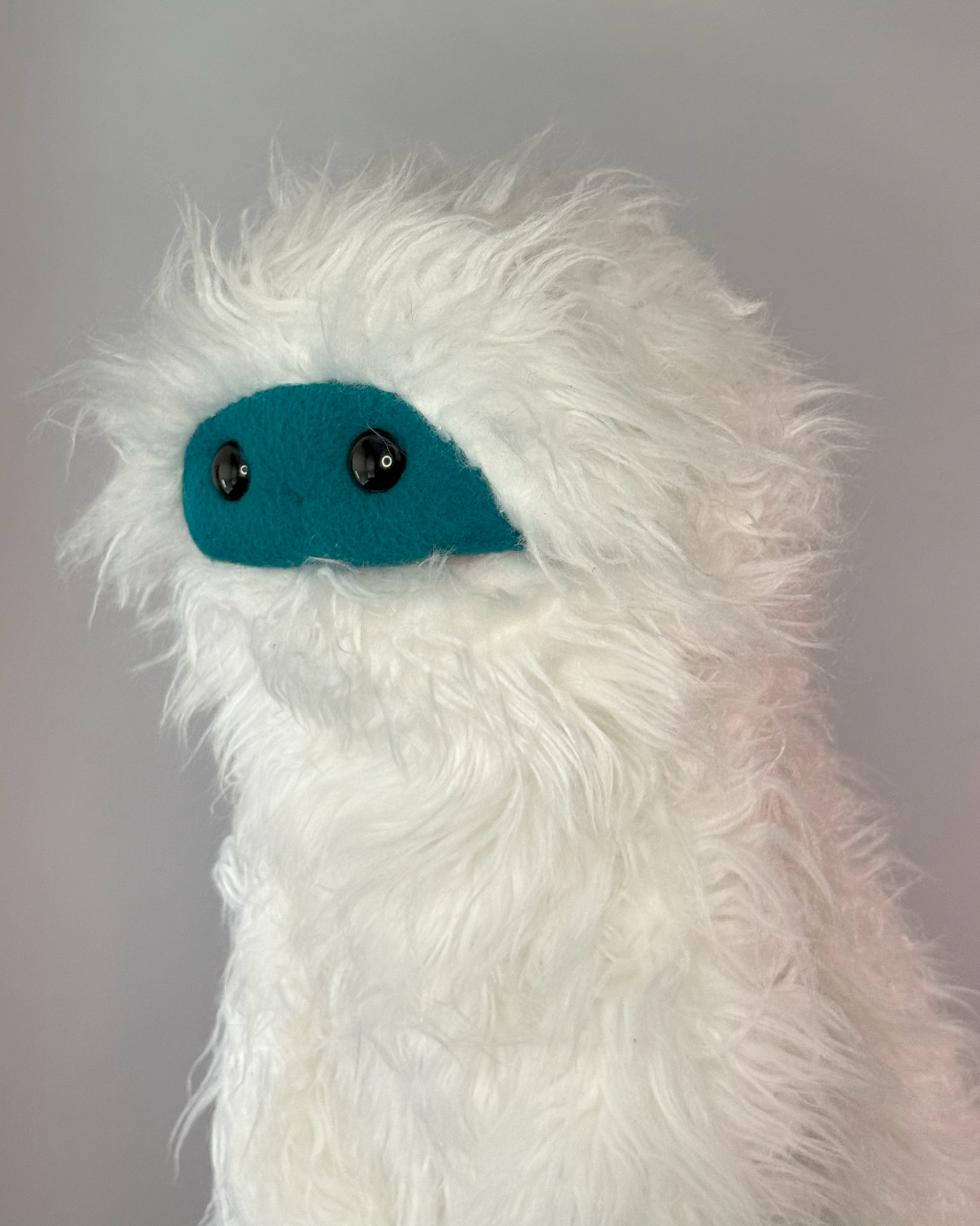 Cubebert-White & Dark Teal