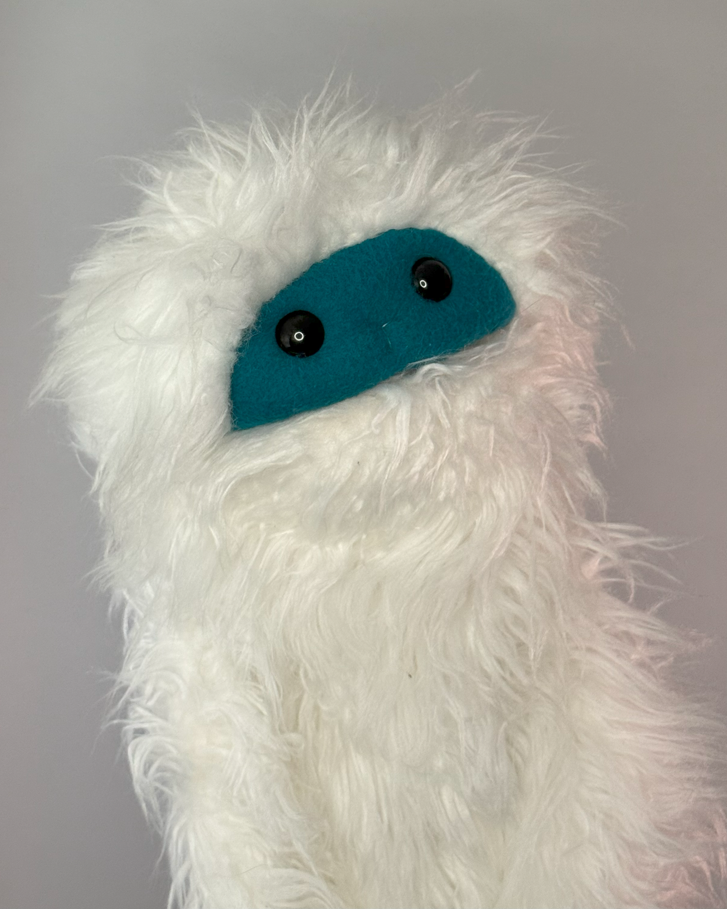 Cubebert-White & Dark Teal