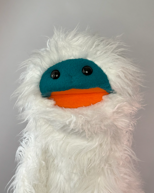 Cubebert-White & Dark Teal